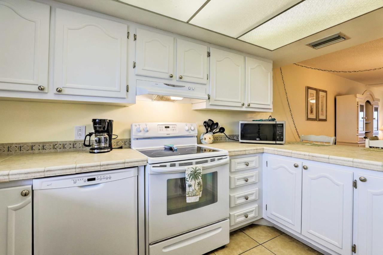 Oceanfront Cocoa Beach Condo With View Walk To Pier Εξωτερικό φωτογραφία